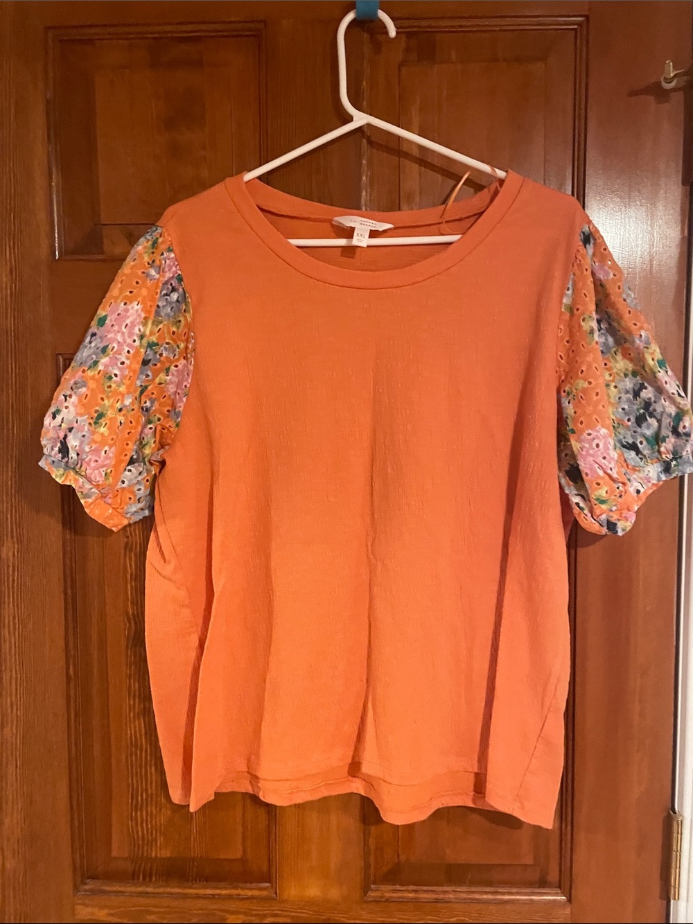 LC Lauren Conrad Coral Knit Tee with Floral Puff Sleeves